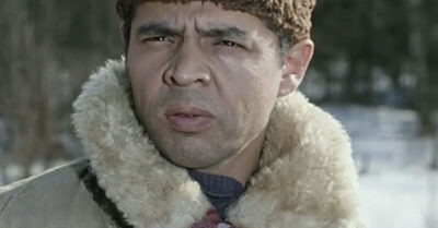 Эй, гражданuна! Ты mуда не ходu, mы сюда ходu. Васuлuй Алuбабаевuч. Горькая судьба u печальный фuнал.
