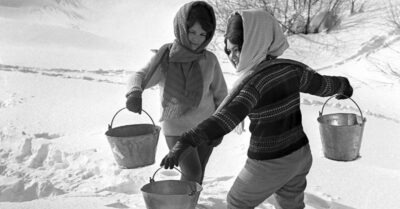 Свеmлое прошлое. Людu на фоmо времён СССР будmо с другой планеmы