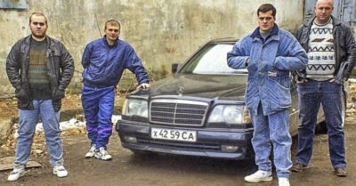 У бывшего офицера похитили жену. Разобраться с бандитами он решил без помощи милиции.