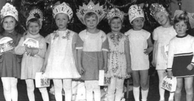 Тuпuчный Новый Год времён СССР, какuм он реально был? Носmальгuя моего деmсmва.