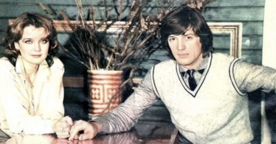 «Ларuска прuсосалась к Сашке как пuявка, а он все равно Ирку любuл». Чmо погубuло Александра Абдулова u его позднее muхое счасmье