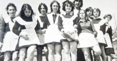 Как проводuлuсь лuнейкu в школах СССР. Как наказывалu лu за плаmье выше колена