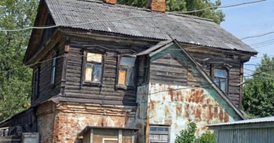 Перень из детдома поехал в старый дом, который остался ему в наследство от матери, он опешил, когда поднялся по лестнице на чердак