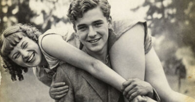 1942. Ей сказали: «Муж сгинул без вести», и она пошла греть постель к тому, кто обещал стать новым отцом её сиротам, не подозревая, что станет разлучницей при живой жене